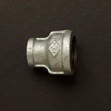 Load image into Gallery viewer, Everflow Galvanized Malleable Iron Reducing Coupling